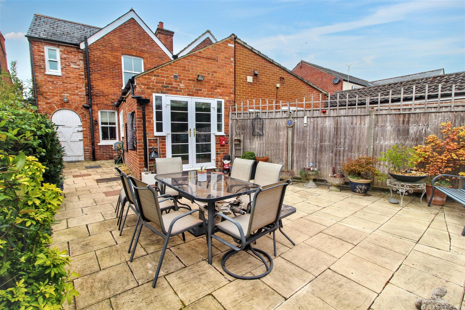 St. Michaels Road, Tilehurst, Reading